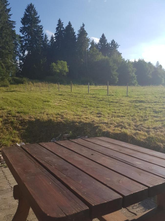 Villa Im Wald Roßhaupten Exterior foto